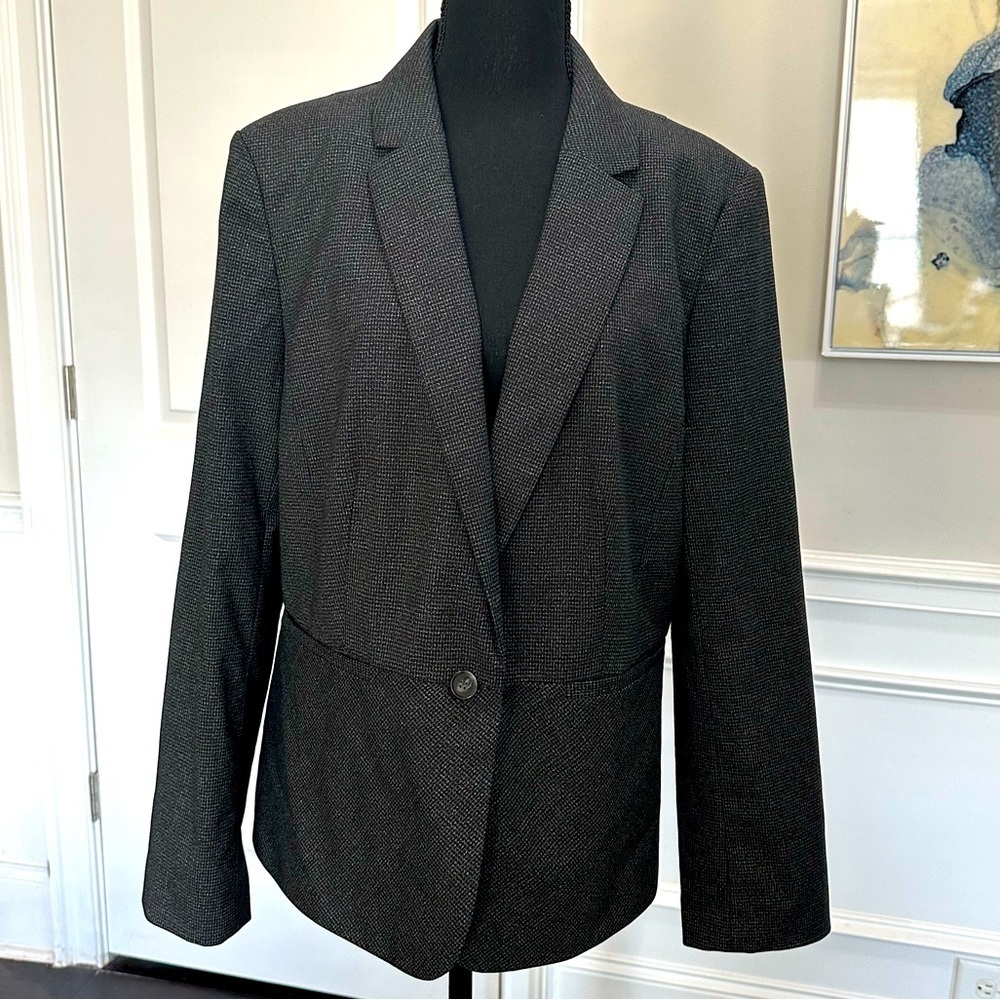 Ann Taylor Factory One Button Blazer Black with White Specs Jacket – Size 16